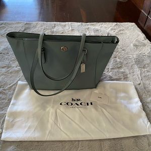 Coach tote bag new
